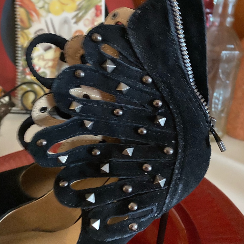 Fancy High Heels - Picture 4 of 4